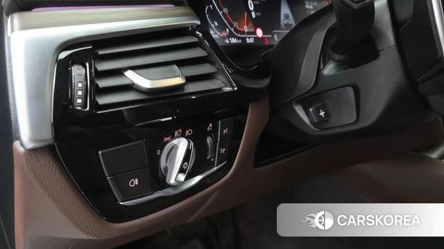 BMW 6 Series GT (G32) id 4696711 из Кореи 7