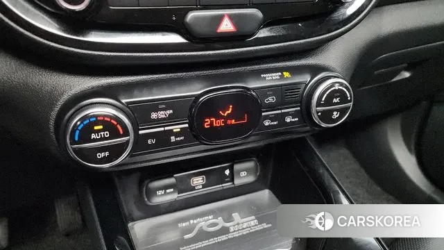 Kia Soul Booster EV id 3336243 из Кореи 7