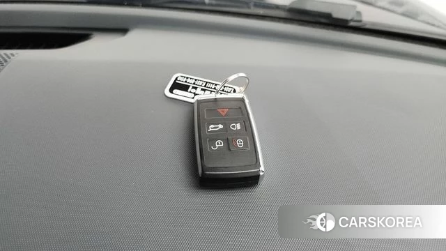 Land Rover Defender (L663) id 4721233 из Кореи 7