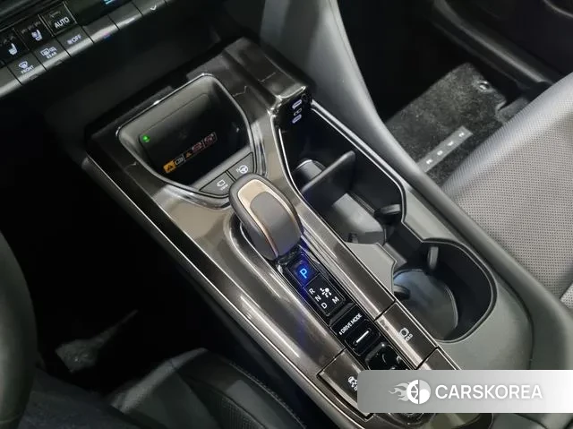 Toyota Crown Crossover id 3538584 из Кореи 7