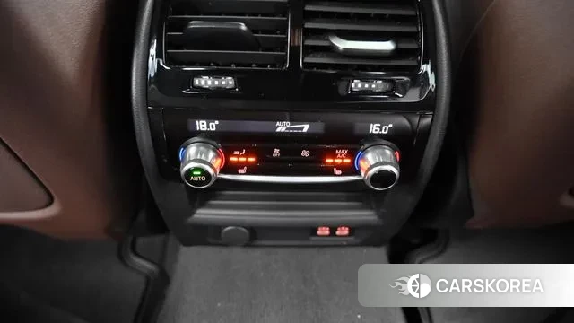 BMW 5 Series (G30) id 3675205 из Кореи 7