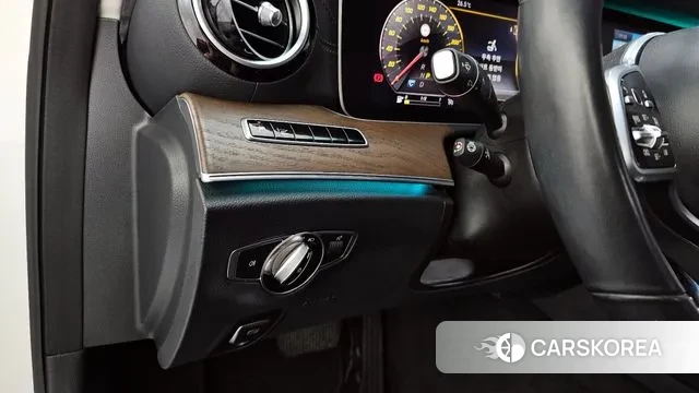 Mercedes-Benz E-Class W213 id 3018684 из Кореи 7