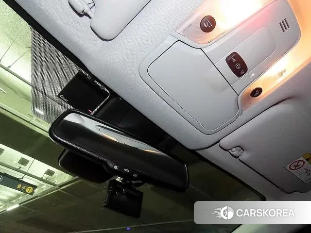 Toyota Prius 4th Generation id 3355075 из Кореи 7