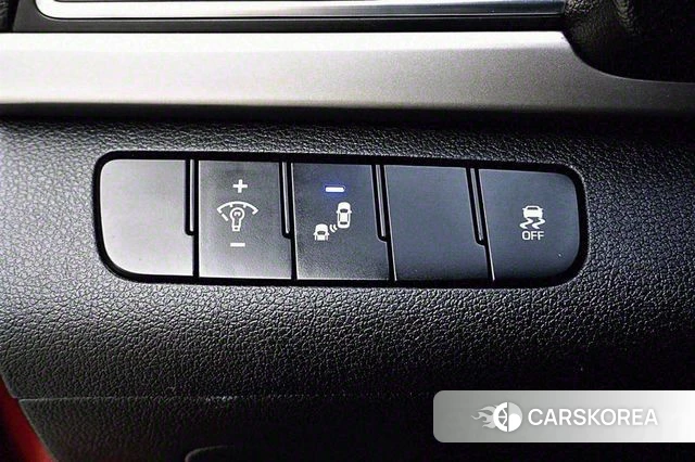 Hyundai Avante AD id 3820920 из Кореи 7