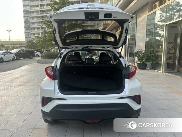 Toyota C-HR id 4262409 из Китая 7