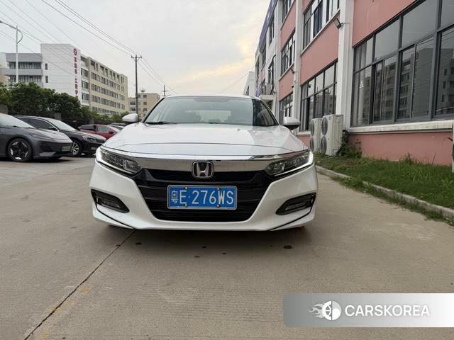 Honda Accord id 4241299 из Китая 7