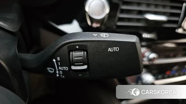 BMW 5 Series (G30) id 3734651 из Кореи 7