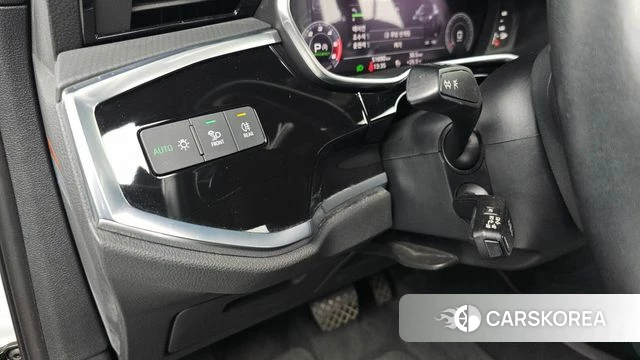 Audi Q3 (F3) id 4930252 из Кореи 7
