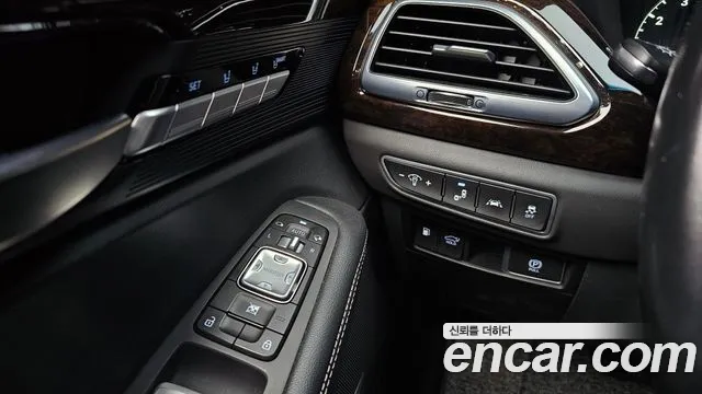 Genesis G90 id 2678714 из Кореи 7