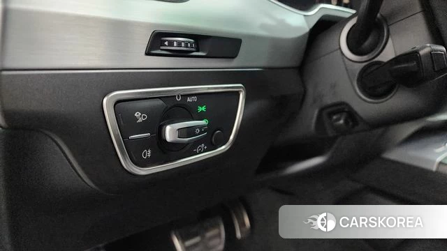 Audi Q7 (4M) id 4620164 из Кореи 7