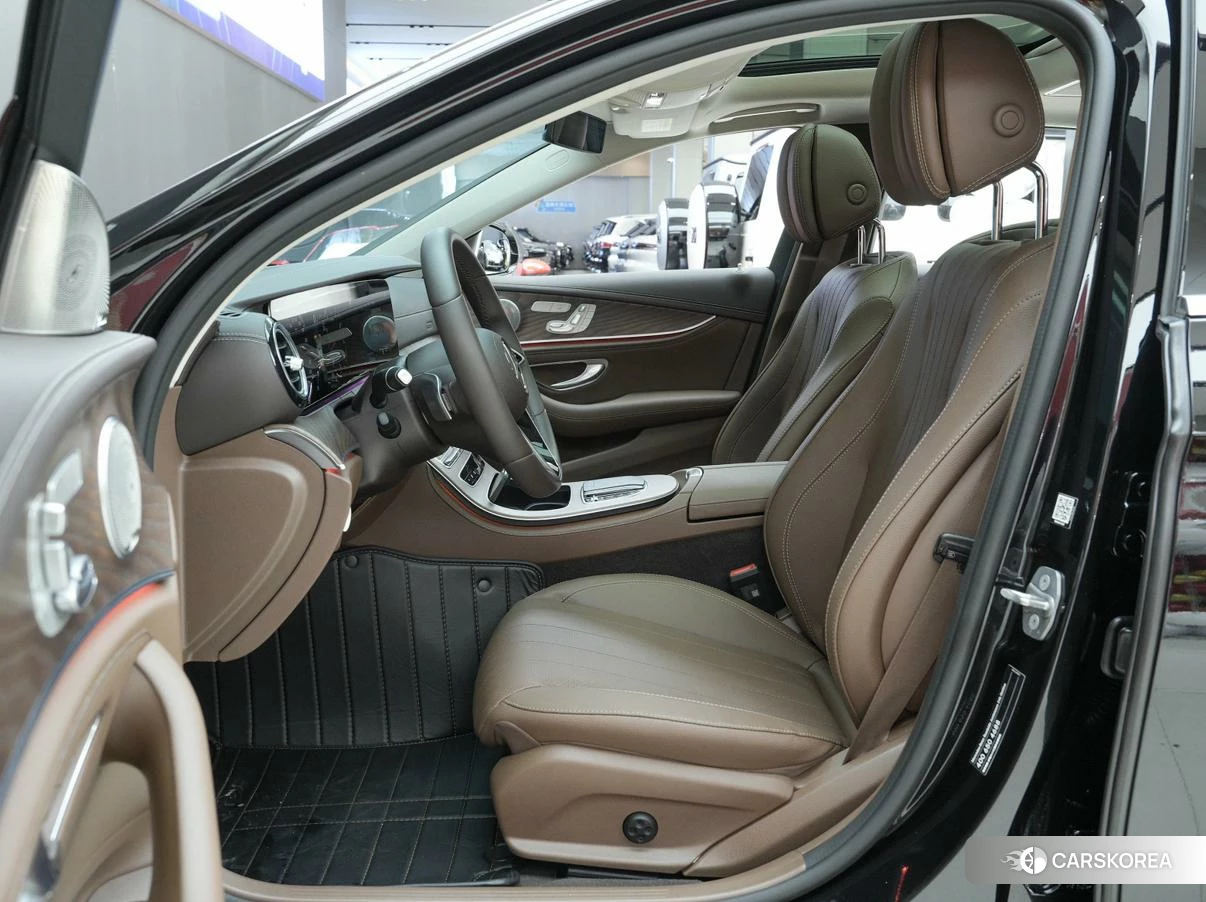 Mercedes-Benz E-class id 4486401 из Китая 7