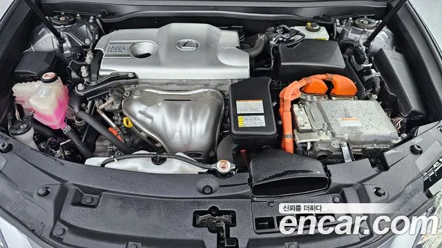 Lexus New ES300h id 2602058 из Кореи 7