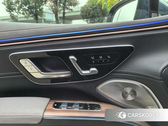 Mercedes-Benz EQS SUV id 4258132 из Китая 7
