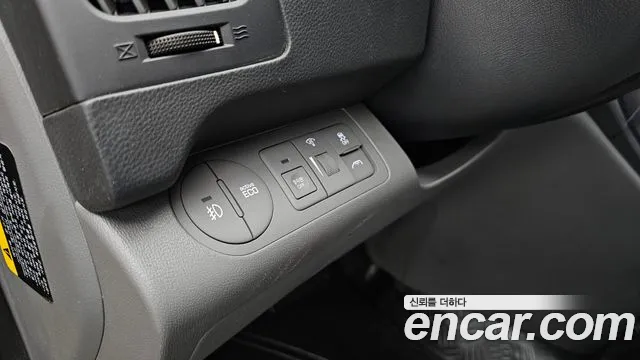 Hyundai The New Grand Starex id 2583102 из Кореи 7