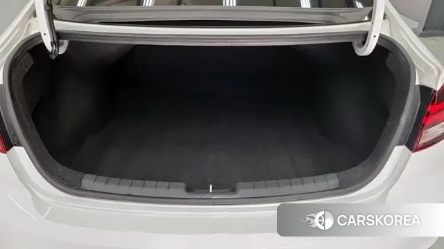 Hyundai The New Avante AD id 3156392 из Кореи 7