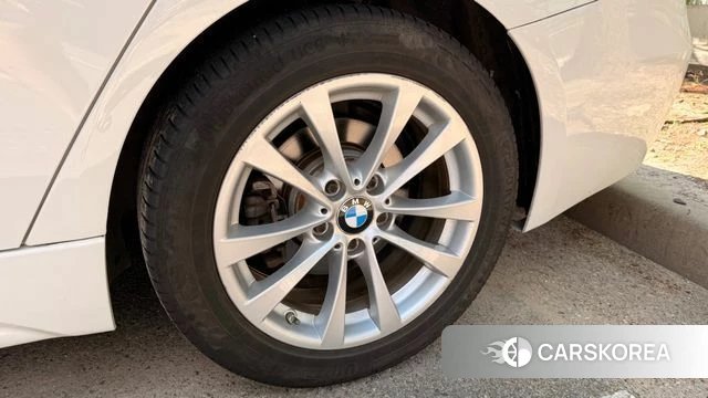BMW 3 Series (F30) id 4856269 из Кореи 7