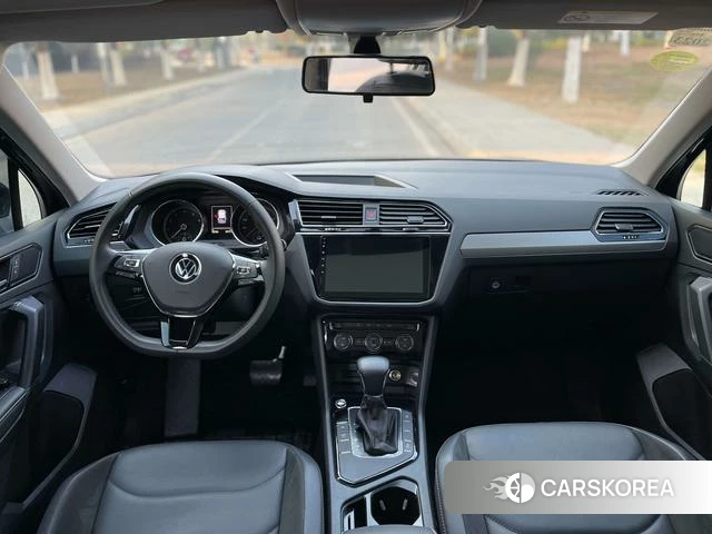 Volkswagen Tiguan L id 4273300 из Китая 7