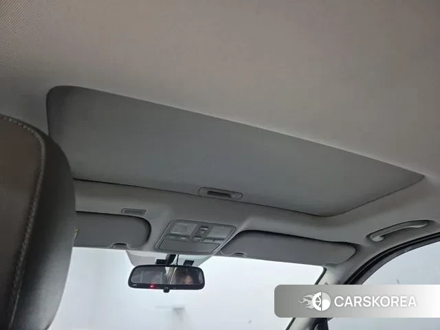 Hyundai The New Grand Starex id 3536345 из Кореи 7