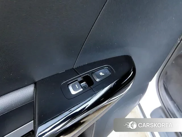 Kia Sportage The Bold id 3736262 из Кореи 7