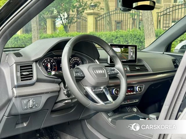 Audi Q5L id 4300460 из Китая 7