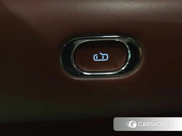 Genesis G90 (RS4) id 4282530 из Кореи 7