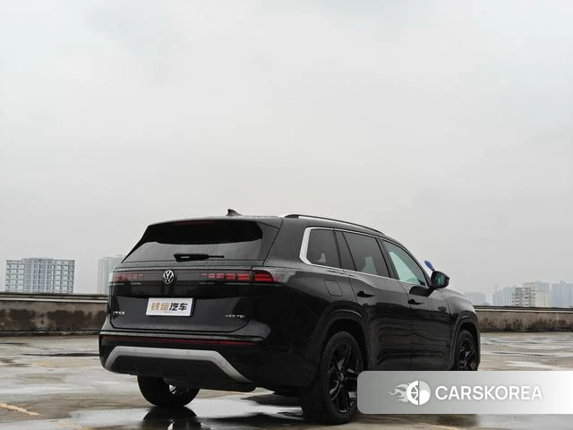 Volkswagen Tourang id 4335872 из Китая 7