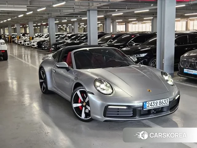 Porsche 911(992) id 2959619 из Кореи 7
