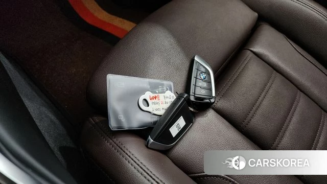 BMW 3 Series (G20) id 4361856 из Кореи 7