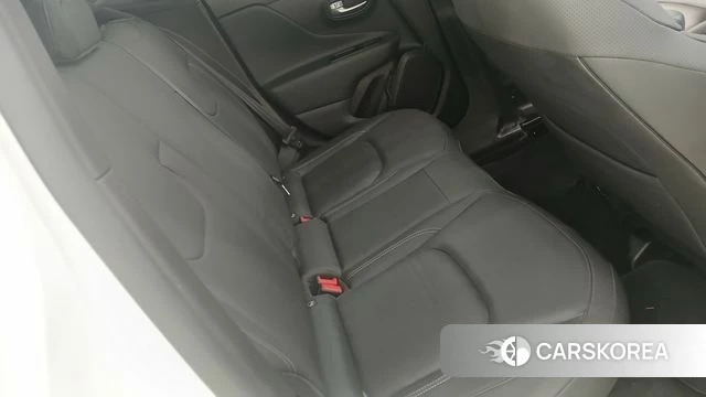 Jeep Renegade id 4383663 из Кореи 7