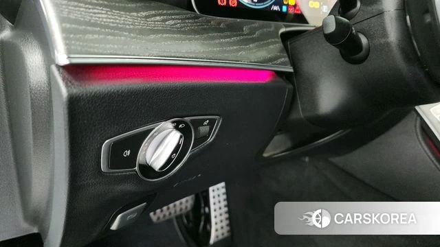 Mercedes-Benz E-Class W213 id 3935537 из Кореи 7