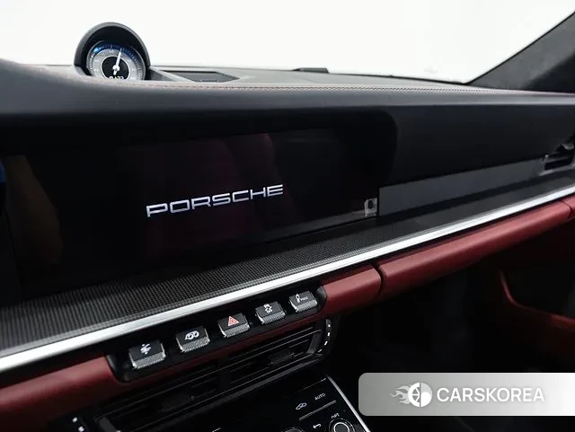 Porsche 911(992) id 3164082 из Кореи 7