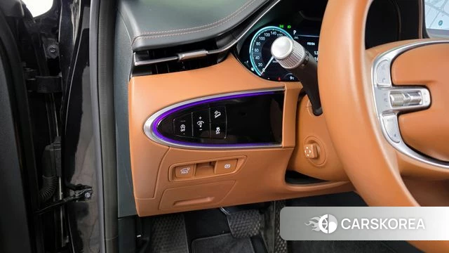 Genesis GV70 id 3819526 из Кореи 7