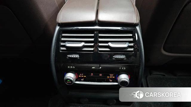 BMW 5 Series (G30) id 4595344 из Кореи 7