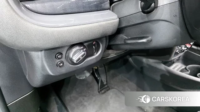 Mini Cooper Clubman id 3788409 из Кореи 7