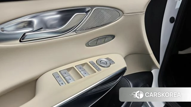 Genesis GV70 id 3838651 из Кореи 7