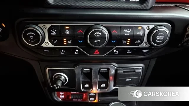 Jeep Wrangler (JL) id 3003038 из Кореи 7