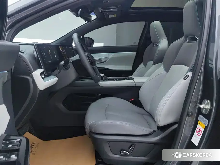 Chang'an Changan UNI-T id 4577799 из Китая 7