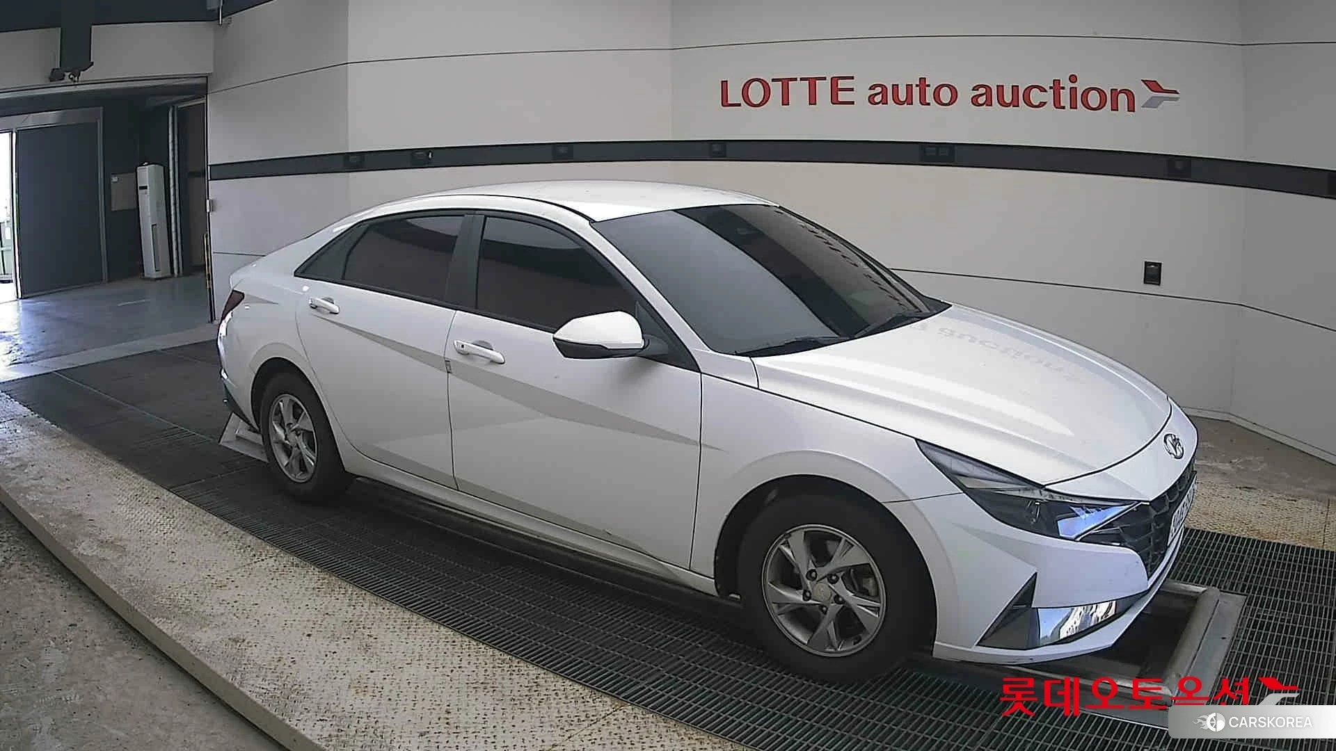 Hyundai Avante id 4679320 из Кореи 7