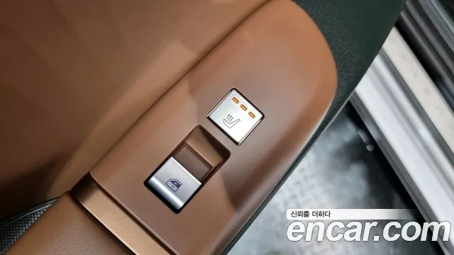 Hyundai Grandeur Hybrid (GN7) id 2816451 из Кореи 7