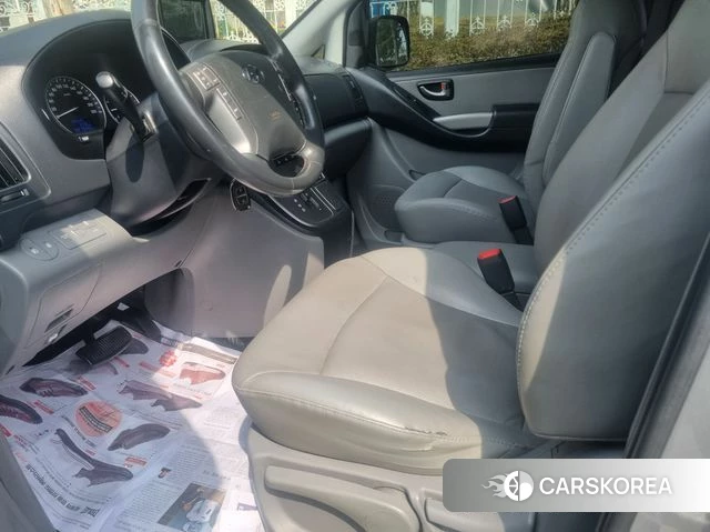 Hyundai The New Grand Starex id 3886041 из Кореи 7