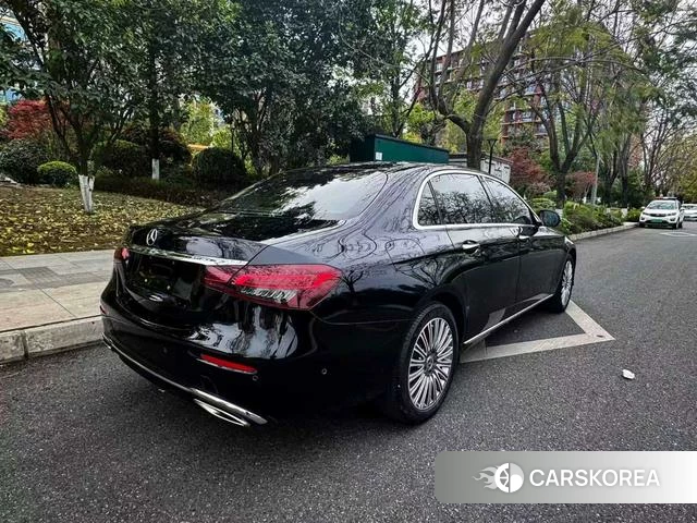 Mercedes-Benz E-class id 4277810 из Китая 7
