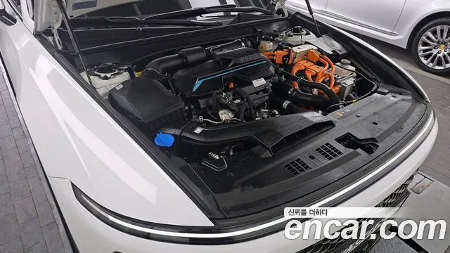 Hyundai Grandeur Hybrid (GN7) id 2538616 из Кореи 7