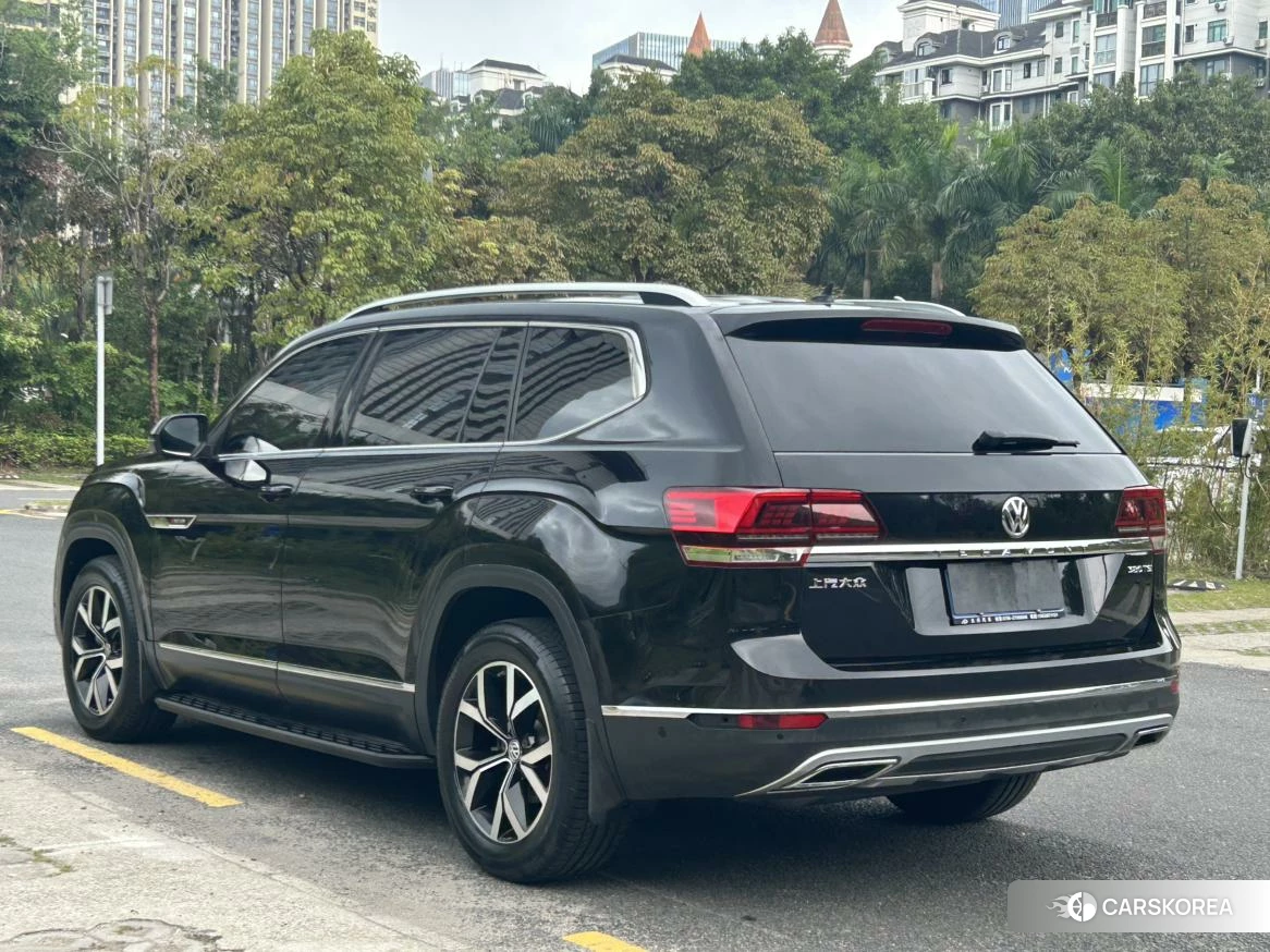 Volkswagen Tourang id 4453152 из Китая 7