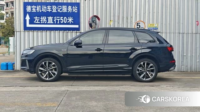 Audi Q7 id 4392075 из Китая 7
