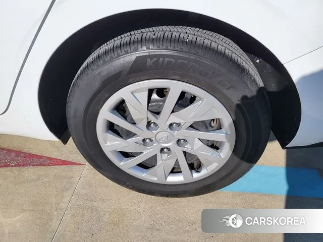 Hyundai Avante (CN7) id 3422022 из Кореи 7