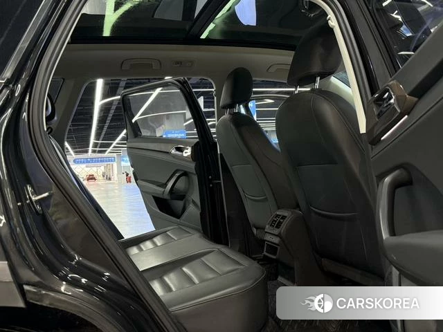 Volkswagen Tuyue id 4210820 из Китая 7