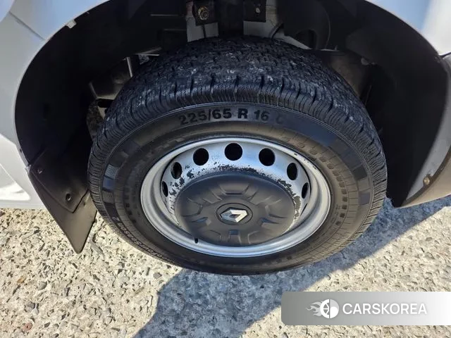 Renault Korea (Samsung) Master id 3669210 из Кореи 7