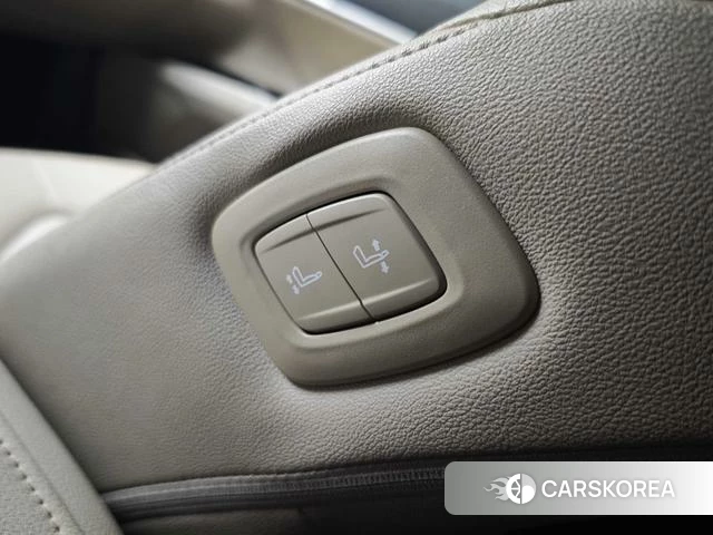 Toyota Camry id 4262432 из Китая 7