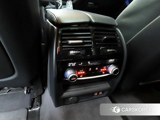 BMW 5 Series (G30) id 4918053 из Кореи 7