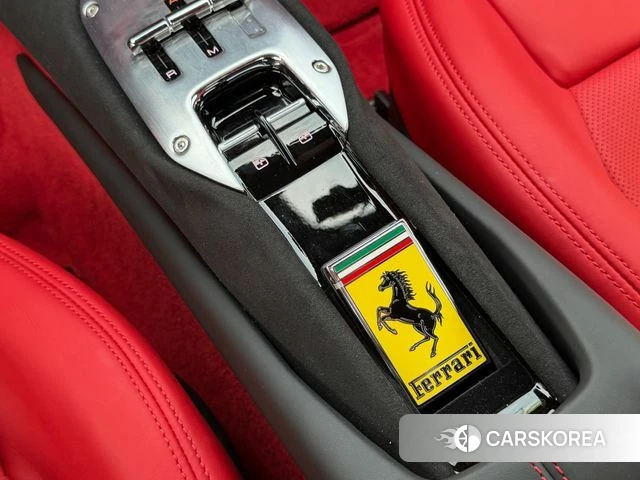 Ferrari 296 GTB id 4608529 из Кореи 7